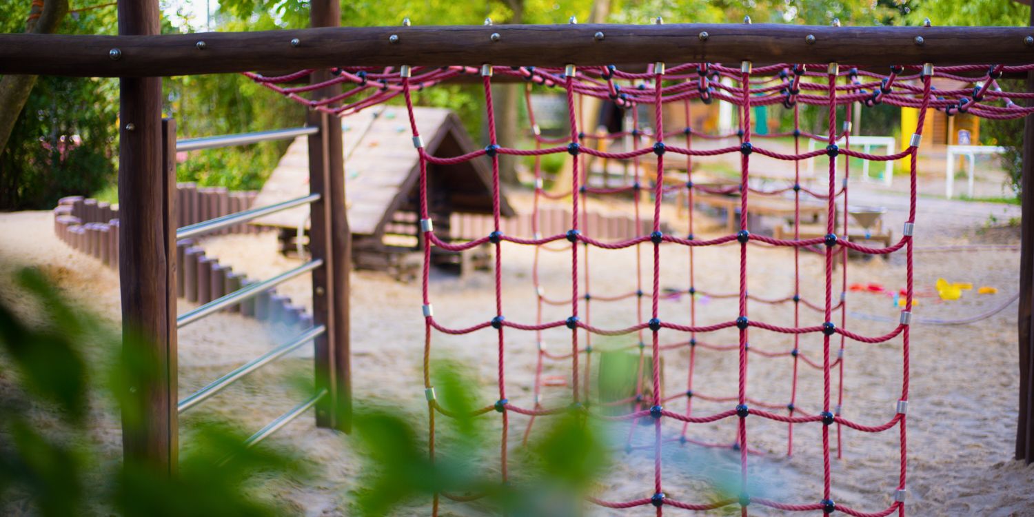 Klettergerüst aus Seilen